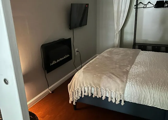 Morris Park Area